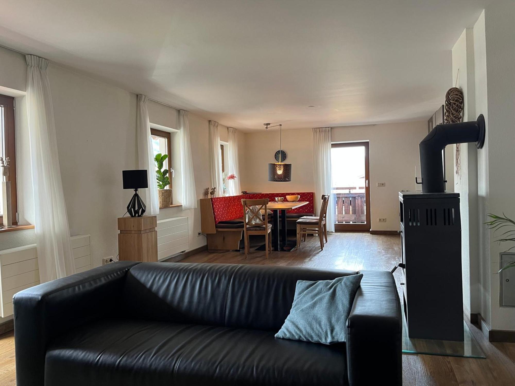 Apartamento Haus Alpenblume Ehrwald Exterior foto