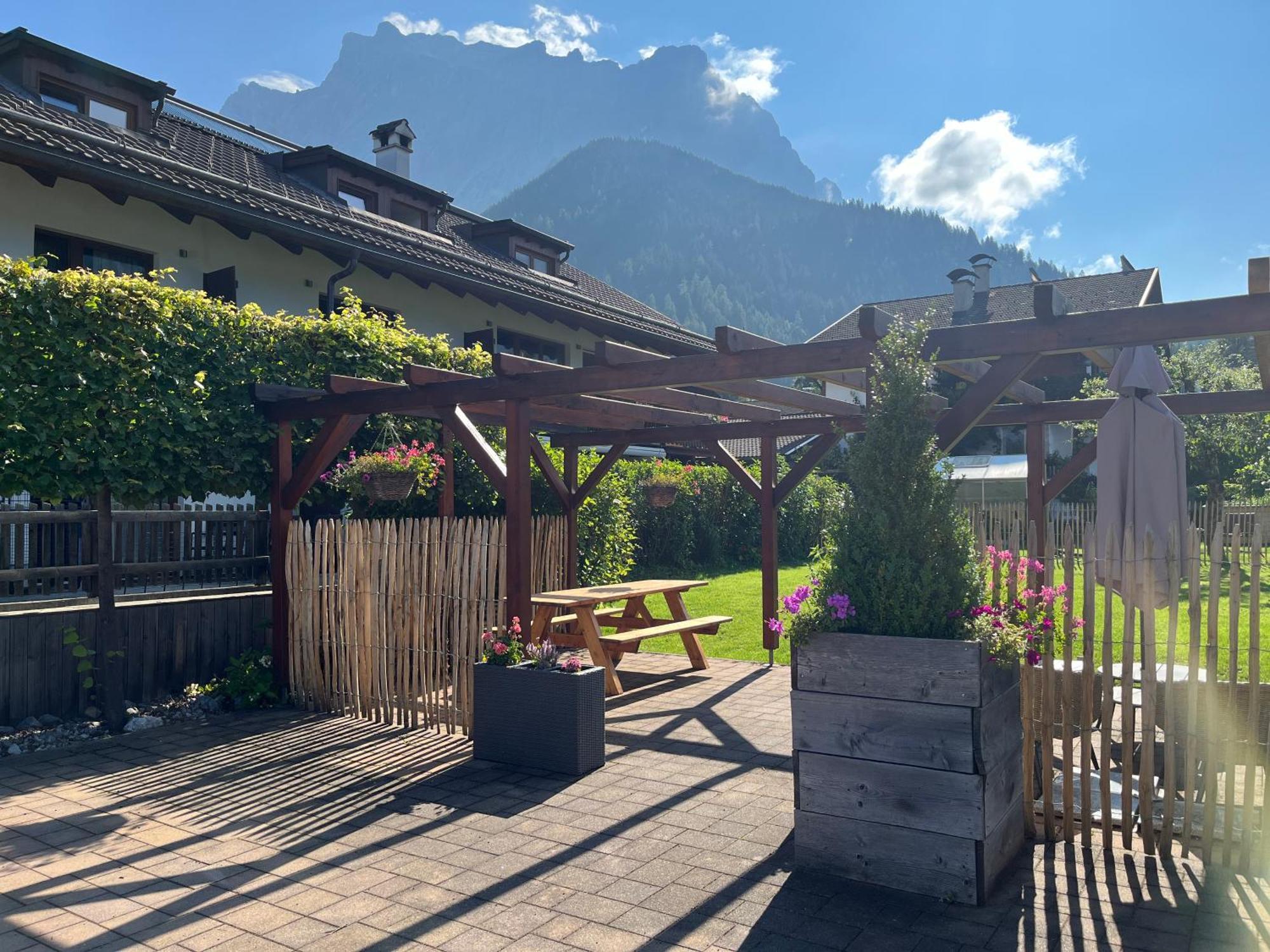 Apartamento Haus Alpenblume Ehrwald Exterior foto
